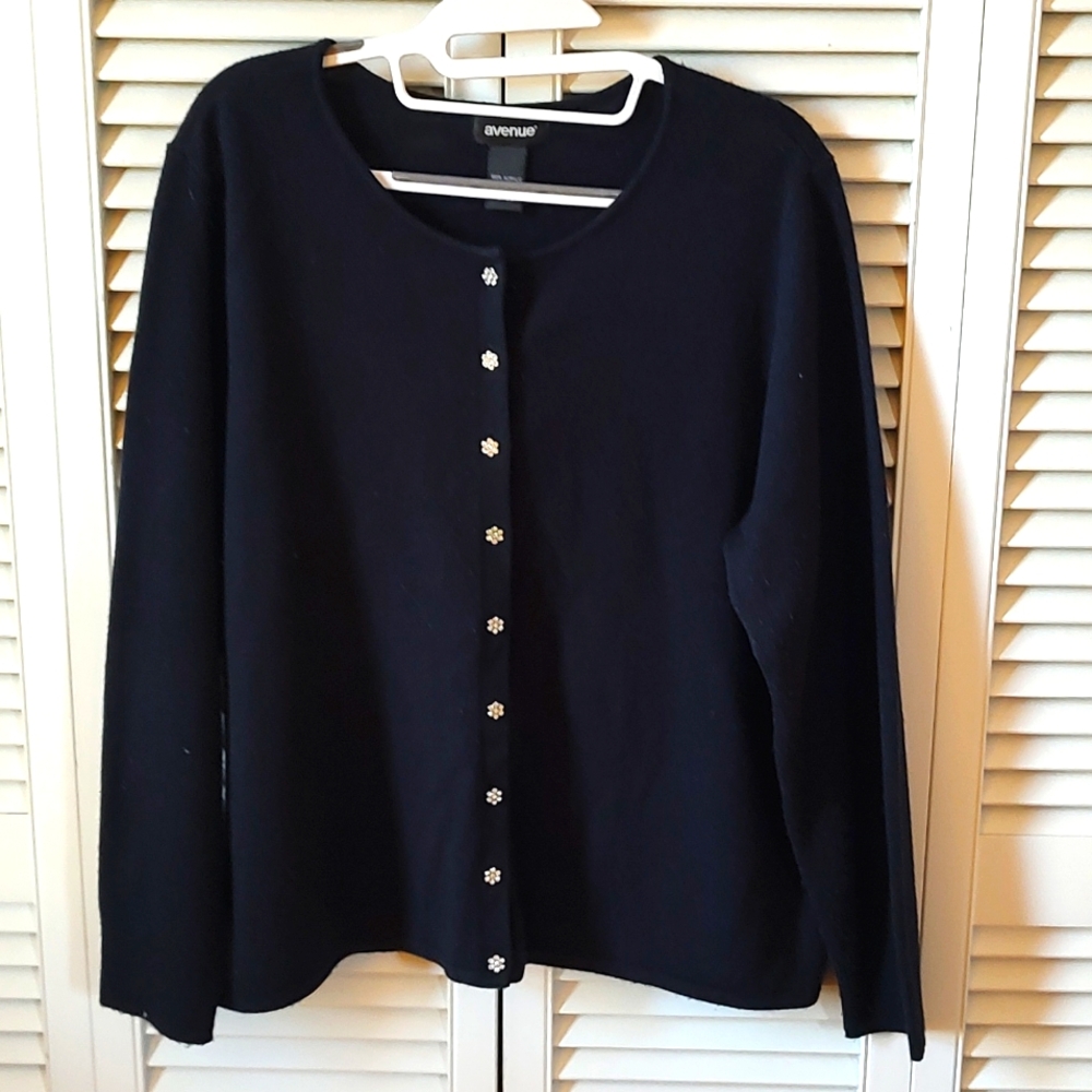 Woman's Sweater
